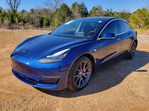 Used 2020 Tesla Model 3 Long Range image 9