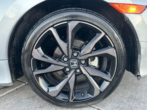 Used 2020 Honda Civic Sport image 32