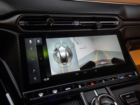 New 2026 Aston Martin V8 Vantage Coupe image 26