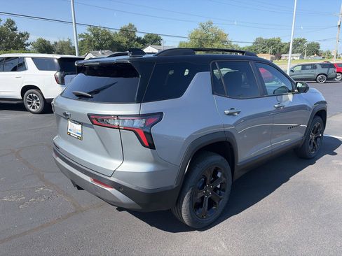 New 2026 Chevrolet Equinox LT w/ Convenience Package II AWD/4WD image 3