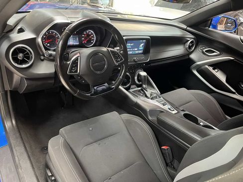 Used 2016 Chevrolet Camaro LT RWD image 18