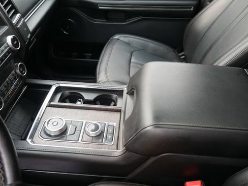 Used 2021 Ford Expedition Limited AWD/4WD image 27