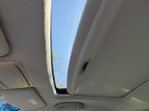 Used 2009 Honda Accord EX-L image 22