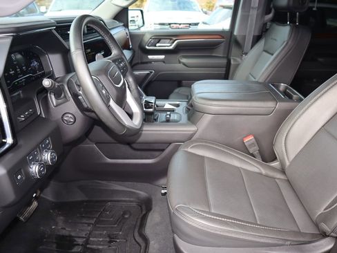 Used 2025 GMC Sierra 1500 Denali w/ Denali Reserve Package image 15