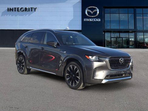 Used 2025 MAZDA CX-90 3.3 Turbo S w/ Premium Package image 2