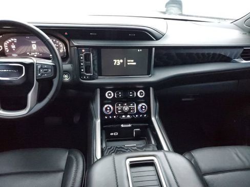 Used 2023 GMC Yukon XL Denali w/ Max Trailering Package image 13