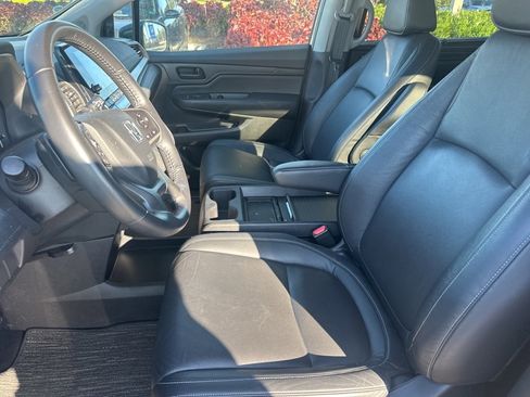 Used 2024 Honda Odyssey EX-L image 14
