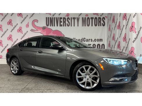 Used 2019 Buick Regal Avenir w/ Driver Confidence Package II image 3