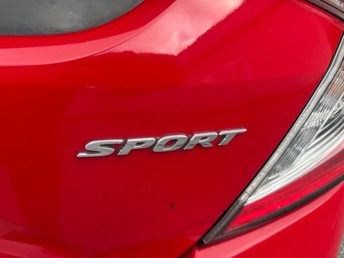 Used 2019 Honda Civic Sport image 9