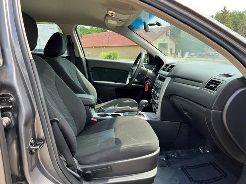 Used 2010 Mercury Milan FWD image 19