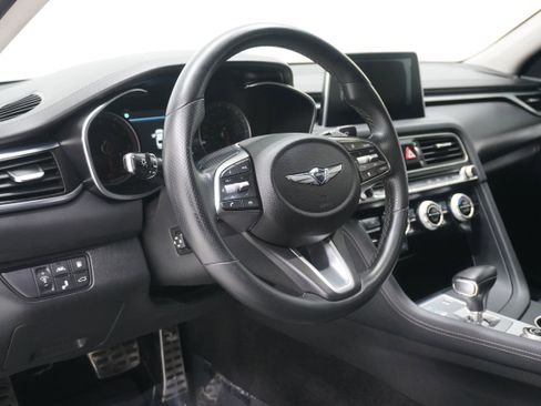 Used 2019 Genesis G70 3.3T Advanced w/ Prestige Package RWD image 10