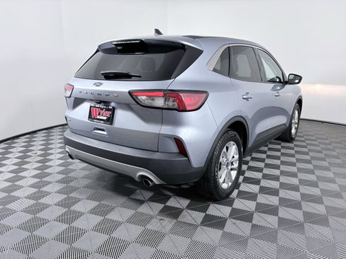 Used 2022 Ford Escape SE w/ Convenience Package image 12
