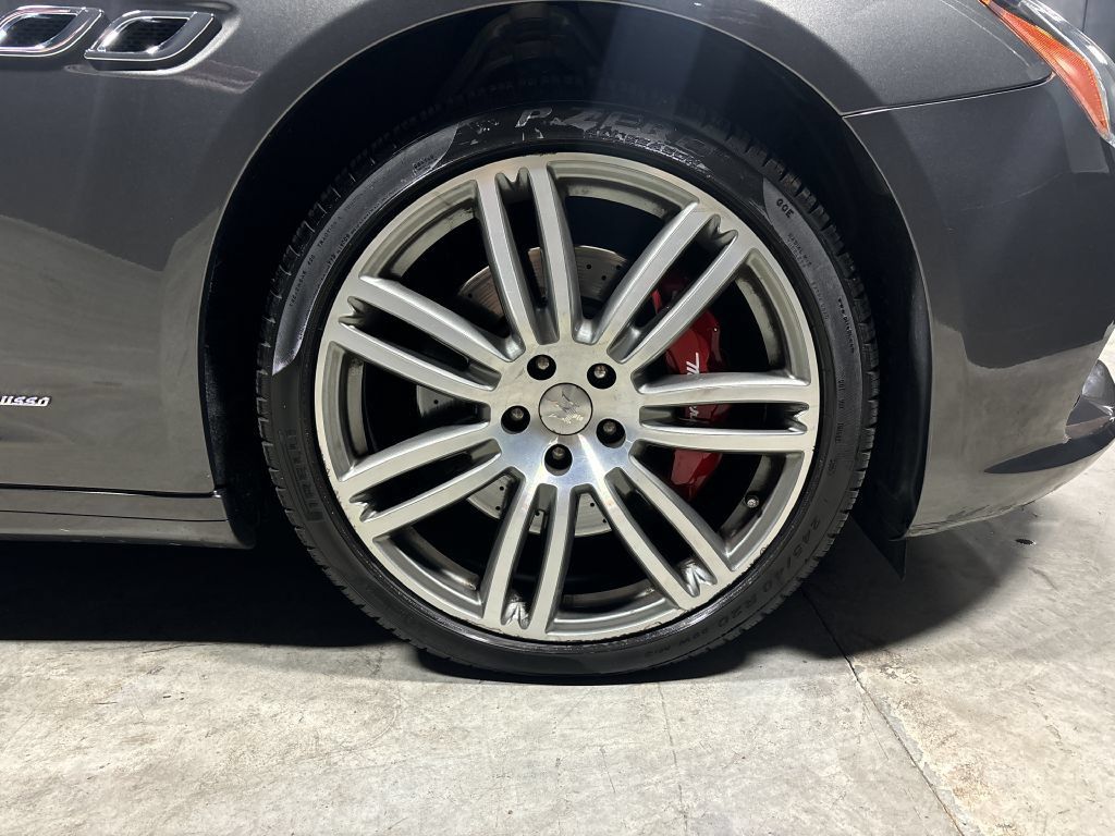 Used 2018 Maserati Quattroporte S GranLusso RWD image 44