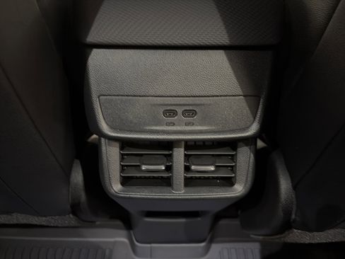 New 2026 Chevrolet Equinox LT w/ Convenience Package II image 13