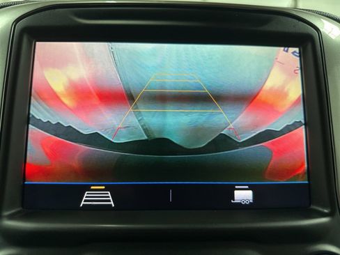 Used 2022 Chevrolet Silverado 1500 LT Trail Boss w/ Bed Protection Package AWD/4WD image 29