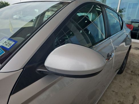 Used 2020 Nissan Altima 2.5 S FWD image 4