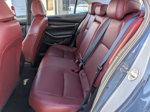 Used 2025 MAZDA MAZDA3 s image 27