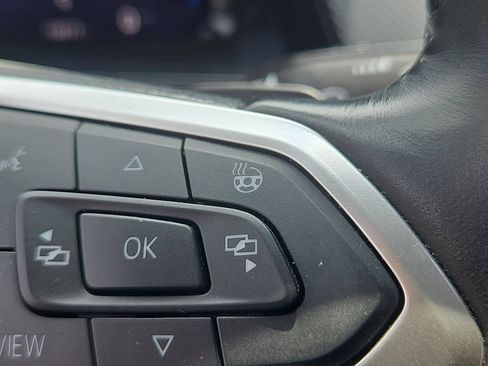Used 2024 Volkswagen Atlas Cross Sport SEL R-Line AWD/4WD image 23