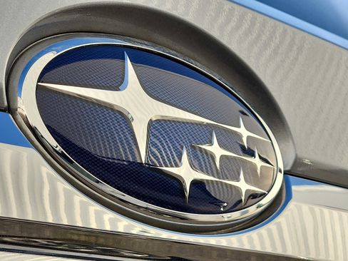 Certified 2025 Subaru Ascent Premium image 28