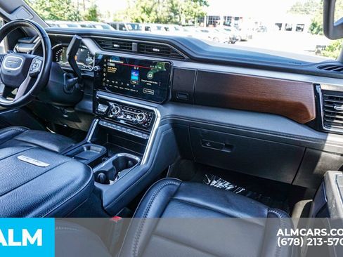 Used 2024 GMC Sierra 3500 Denali w/ Denali Reserve Package AWD/4WD image 22