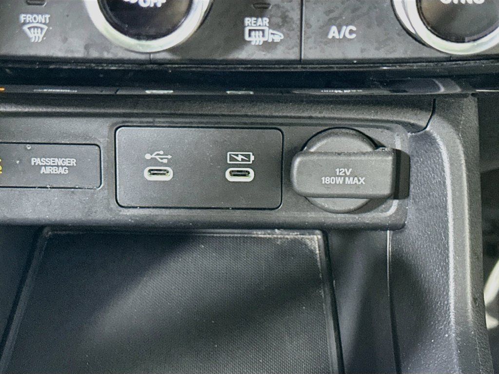 Used 2025 Honda Civic Sport image 30