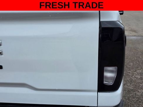Used 2024 GMC Sierra 3500 Pro w/ Convenience Package AWD/4WD image 16