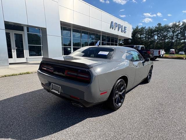 Used 2023 Dodge Challenger SXT RWD image 3