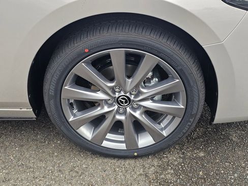 New 2026 MAZDA MAZDA3 2.5 S Sedan w/ Preferred Pkg image 31