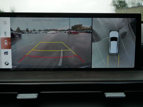 New 2025 Genesis GV80 3.5T Prestige image 10