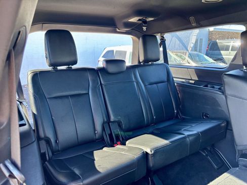 Used 2018 Ford Expedition Max XLT w/ Equipment Group 202A image 14