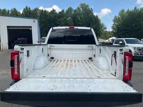 Used 2024 Ford F250 Lariat w/ Chrome Package AWD/4WD image 19
