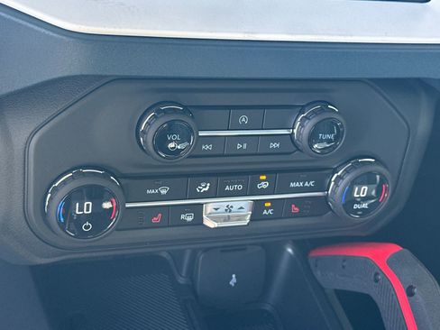 New 2026 Ford Bronco Heritage Edition AWD/4WD image 24