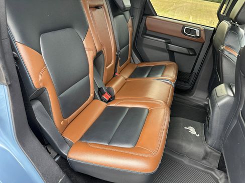 Used 2024 Ford Bronco Outer Banks image 19