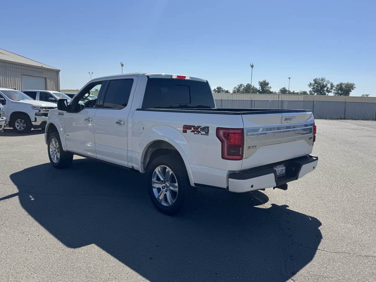 Used 2015 Ford F150 Platinum w/ Equipment Group 701A Luxury AWD/4WD image 7