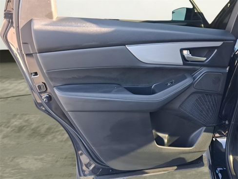 Used 2025 Acura MDX FWD image 23