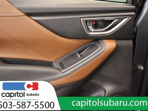 Used 2024 Subaru Forester Touring AWD/4WD image 32