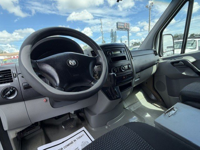 Used 2008 Dodge Sprinter 2500 RWD image 14