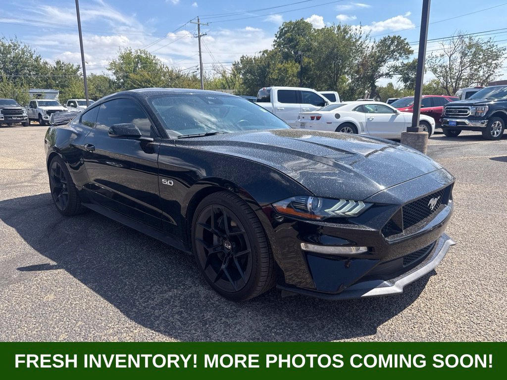 Used 2021 Ford Mustang GT Premium w/ Equipment Group 401A RWD image 1