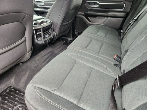 Used 2025 RAM 1500 Big Horn AWD/4WD image 9