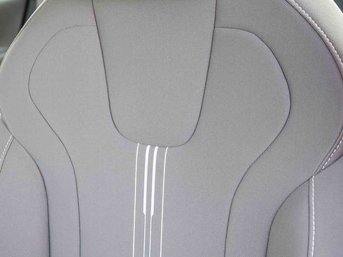 Used 2024 Hyundai Elantra SEL FWD image 24