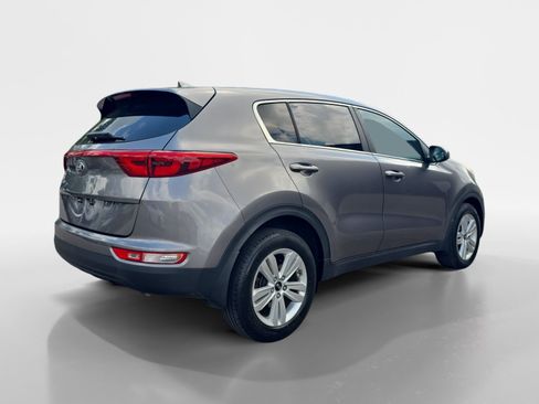 Used 2017 Kia Sportage LX FWD image 6