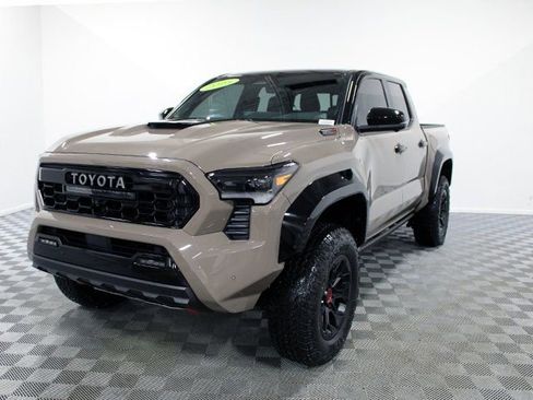 Used 2025 Toyota Tacoma TRD Pro image 2