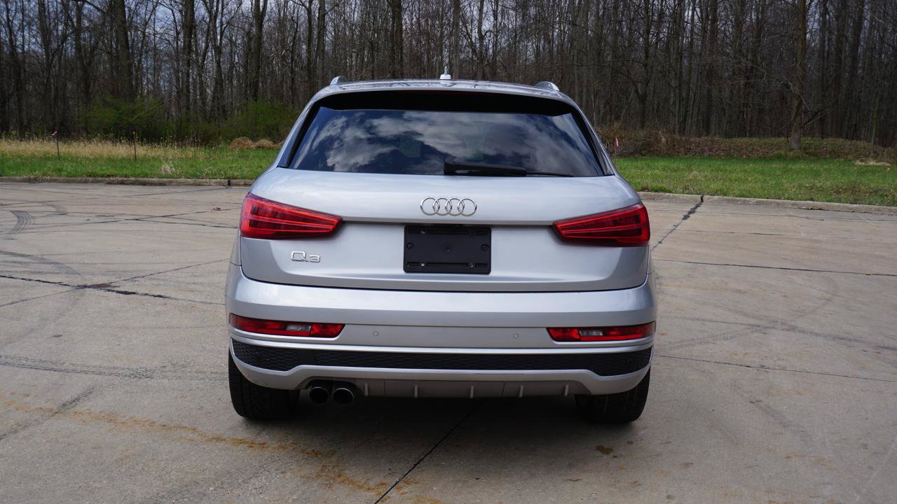 Used 2018 Audi Q3 2.0T Premium FWD image 4
