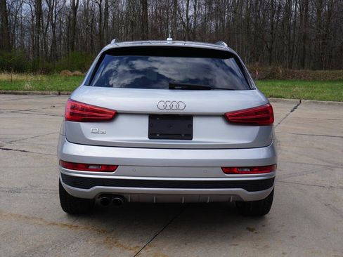 Used 2018 Audi Q3 2.0T Premium FWD image 4