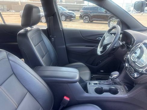Used 2024 Chevrolet Equinox Premier FWD image 25