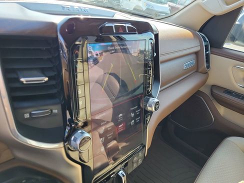 Used 2021 RAM 1500 Laramie image 21