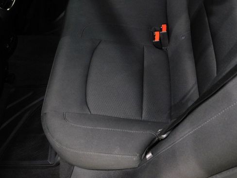 Used 2018 Chevrolet Malibu LT image 67