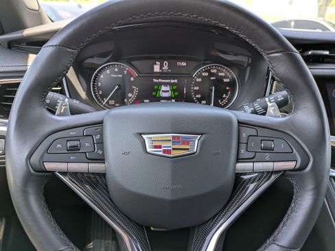 Certified 2024 Cadillac XT6 Sport w/ LPO, Floor Liner Package AWD/4WD image 24