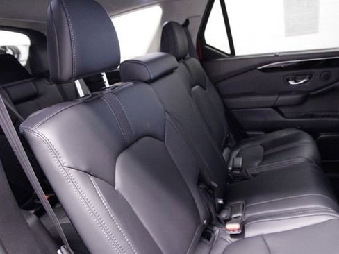 Certified 2025 Honda Pilot EX-L image 21
