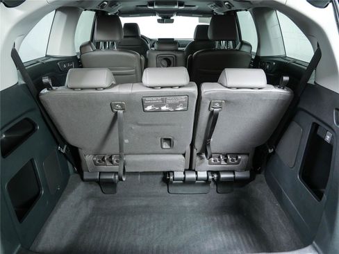 Used 2024 Honda Odyssey Touring image 35
